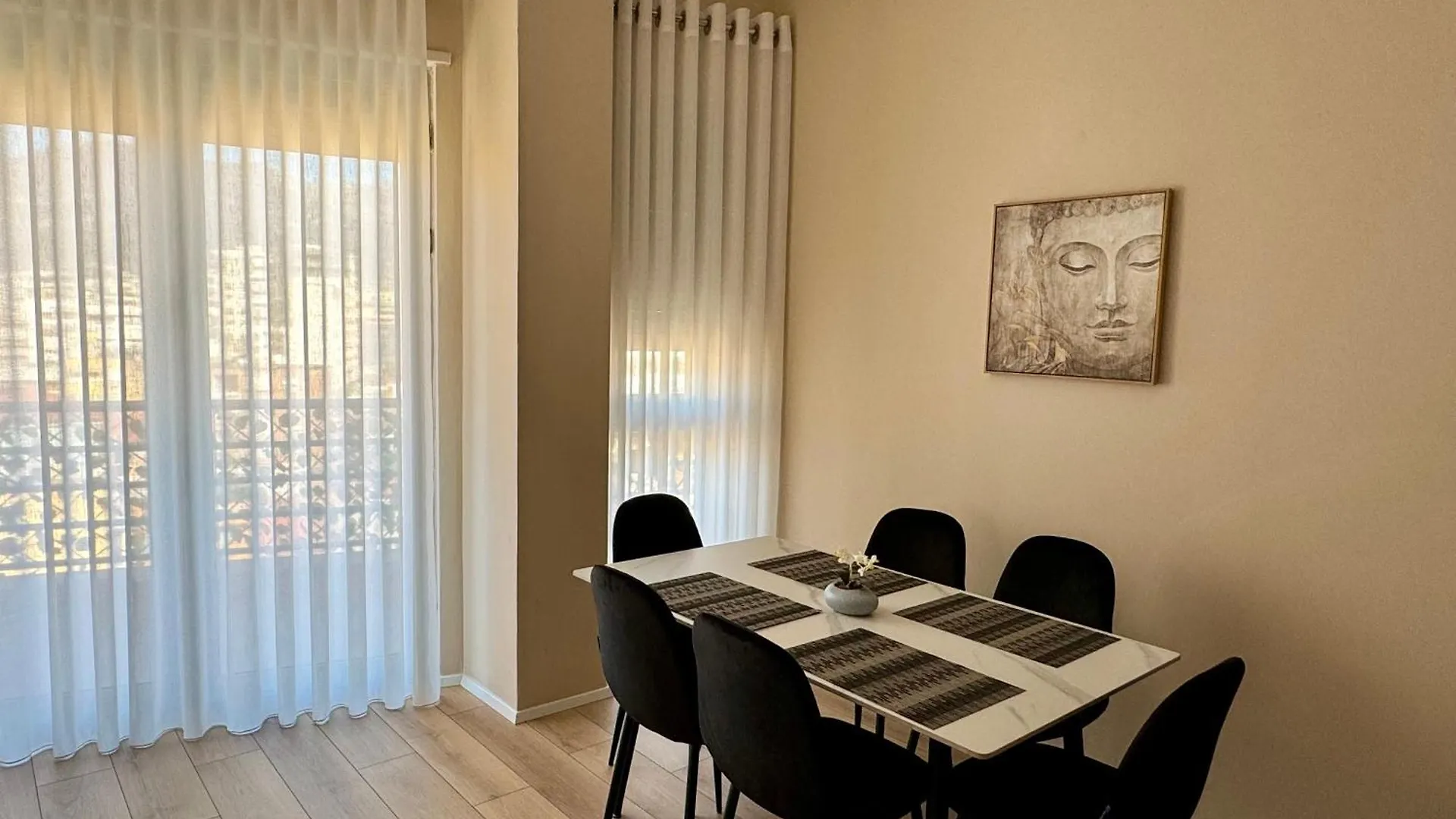 New Bazaar Cozy Apartments - Apartment 1 , 2 , 3 And 4 Tirana