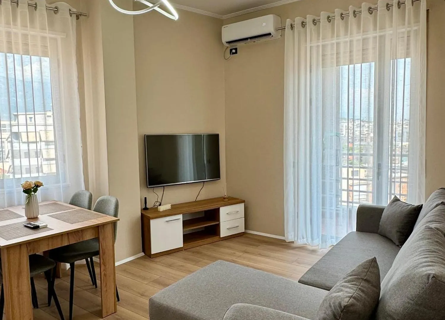 New Bazaar Cozy Apartments - Apartment 1 , 2 , 3 And 4 Tirana